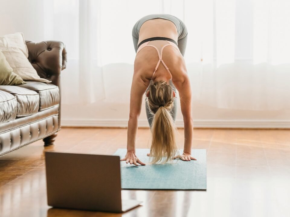 Woman working out in an online workout group